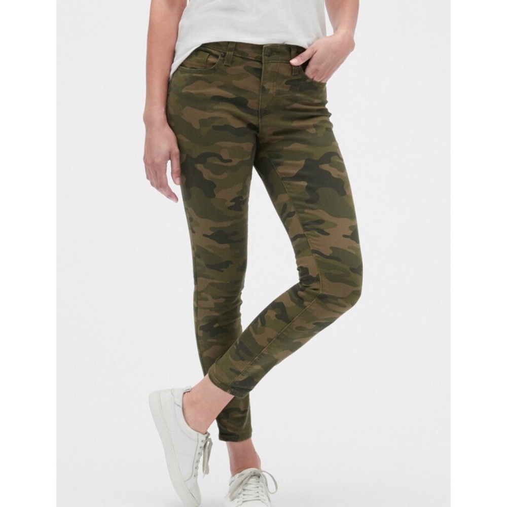 NWT Gap Factory Camo skinny jeans